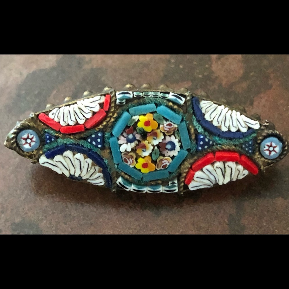 🇮🇹 Vtg “Grand Tour” Italian Micro Mosaic Brooch